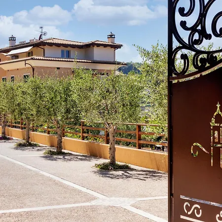 Residenza Marano 2b * Cupra Marittima